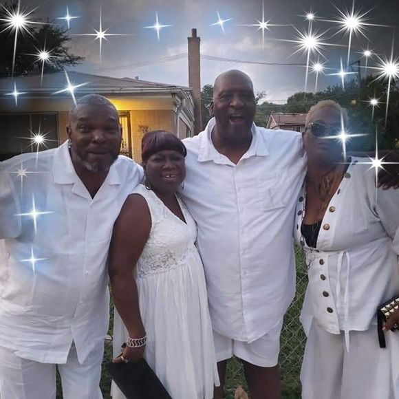 Meet your Posher, Maurice - Picture 1 of 1